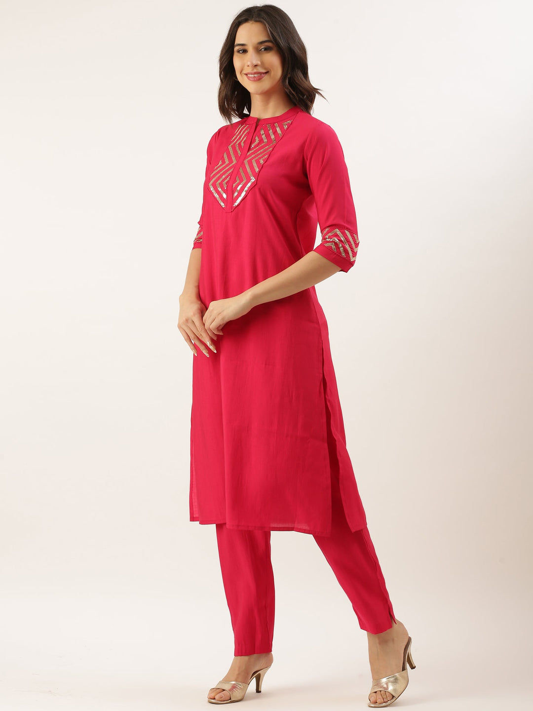 Neerus Pink silk kurta set - back view