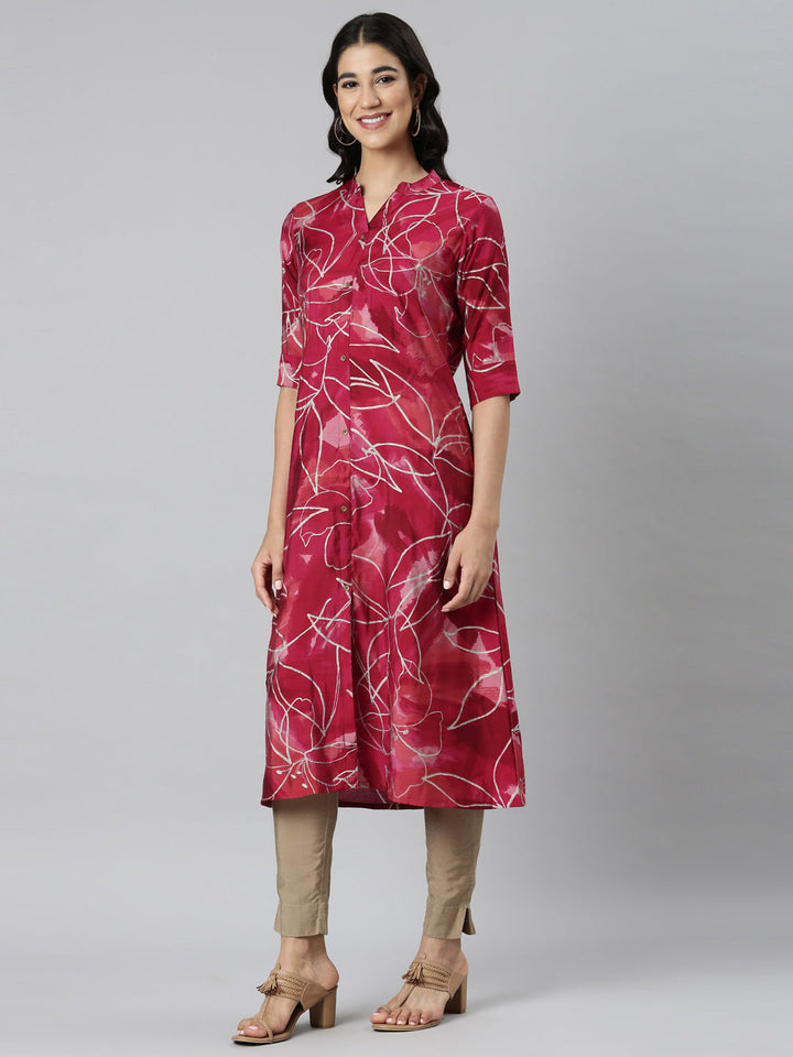 Neerus Purple Casual Floral Straight Kurtas