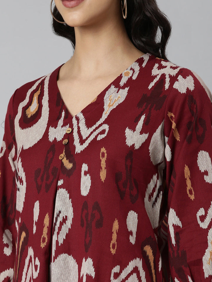 Neerus Maroon printed quirky straight kurti - detail view 2