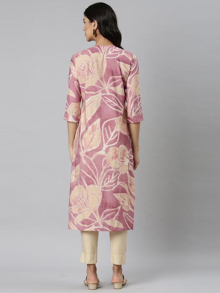 Neerus Pink Casual Floral Straight Kurtas
