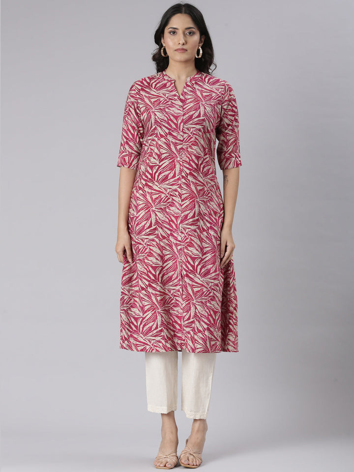 Neerus Mauve Casual Floral Straight Kurtas