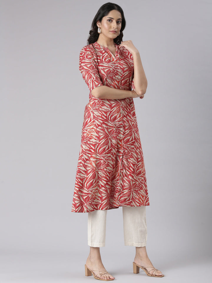 Neerus Red Casual Floral Straight Kurtas
