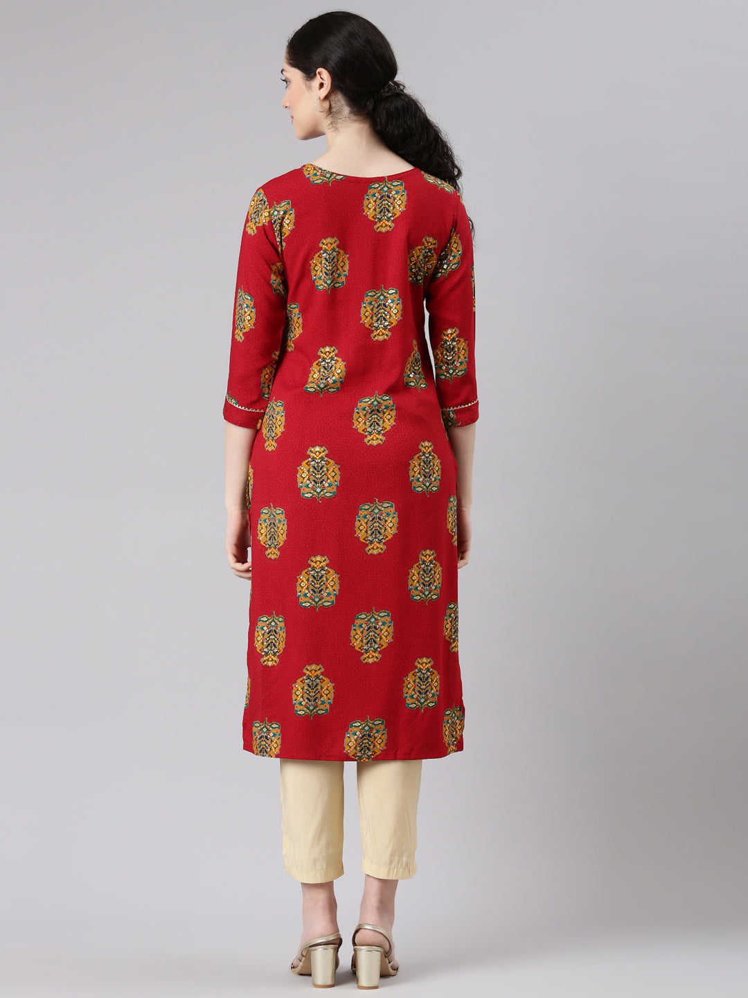 Neerus Red rayon printed straight kurta - side view