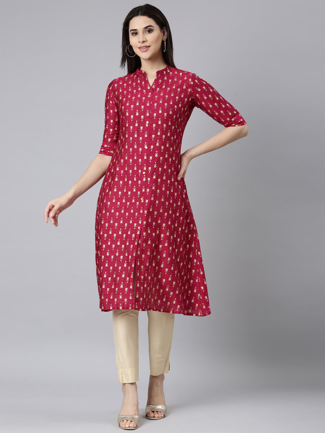 Neerus Pink floral printed straight kurti - detail view 2