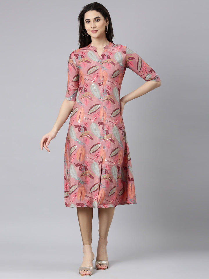 Neerus Pink floral printed straight kurti - detail view 2