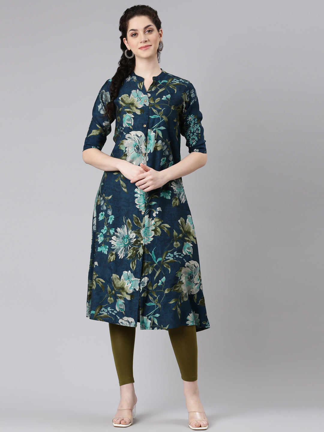 Neerus Blue floral printed straight kurta - detail view 2