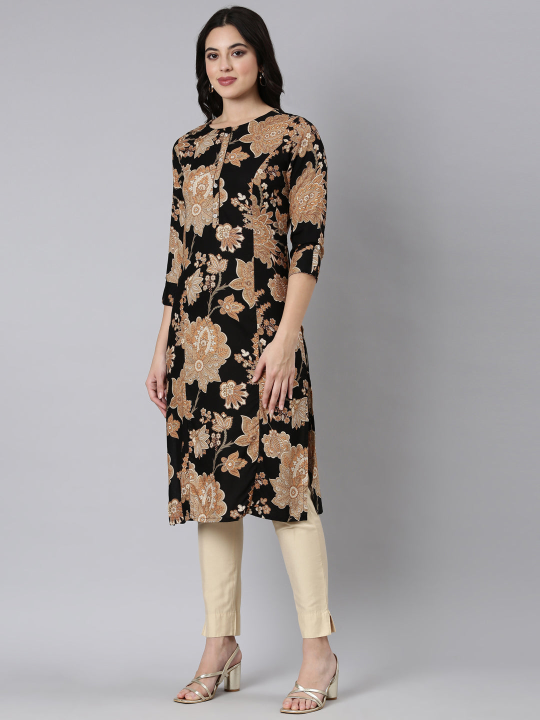 Neerus Black floral printed panelled kurti - back view