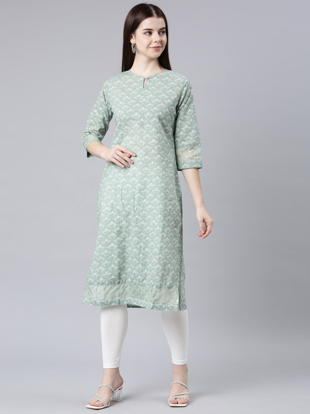 Neerus Green cotton printed straight kurta - back view