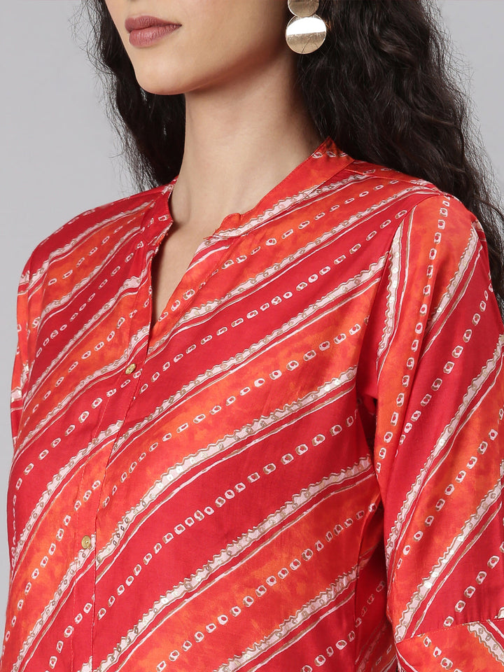 Neerus Orange modal printed straight kurta - detail view 2