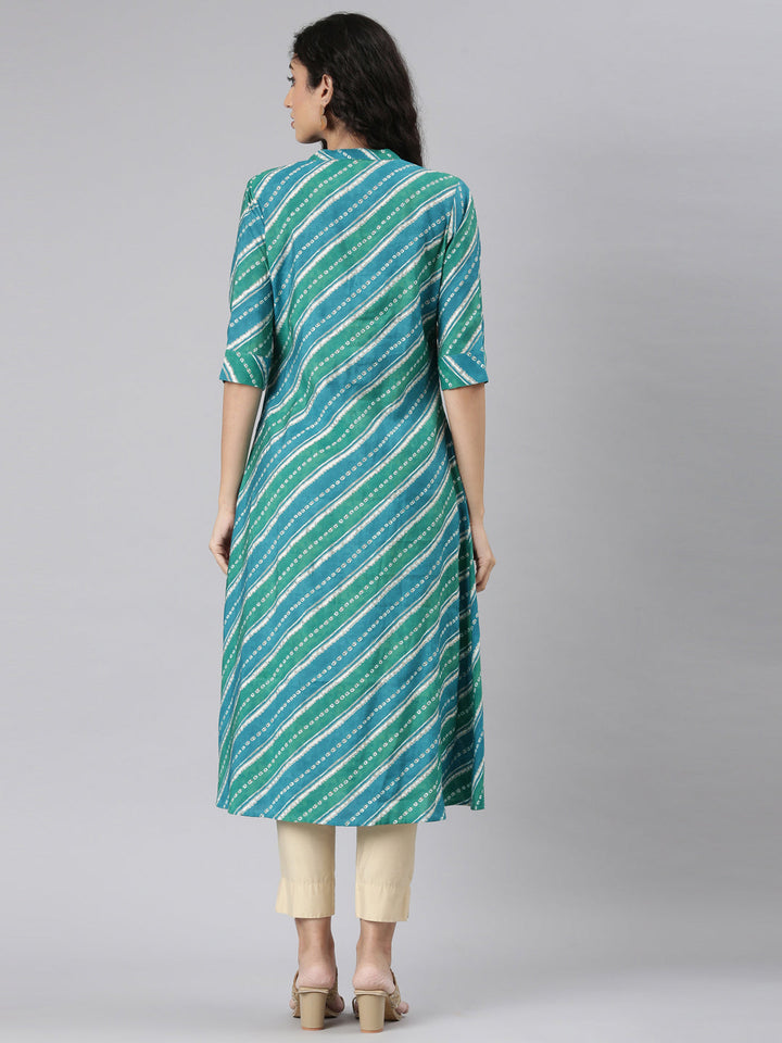 Neerus Green modal printed straight kurta - detail view 1