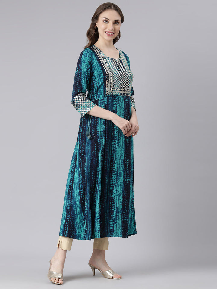 Neerus Green rayon printed anarkali kurti - side view