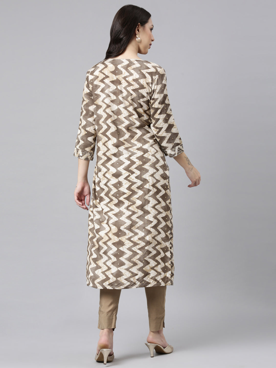 Neerus Brown rayon printed straight kurta - side view