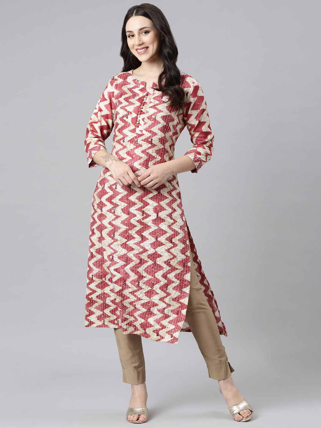 Neerus Orange rayon printed straight kurta - detail view 2