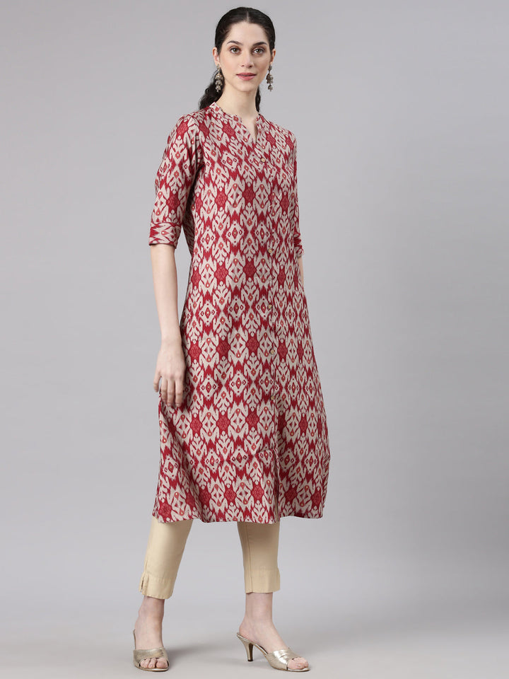 Neerus Maroon modal printed straight kurti - side view