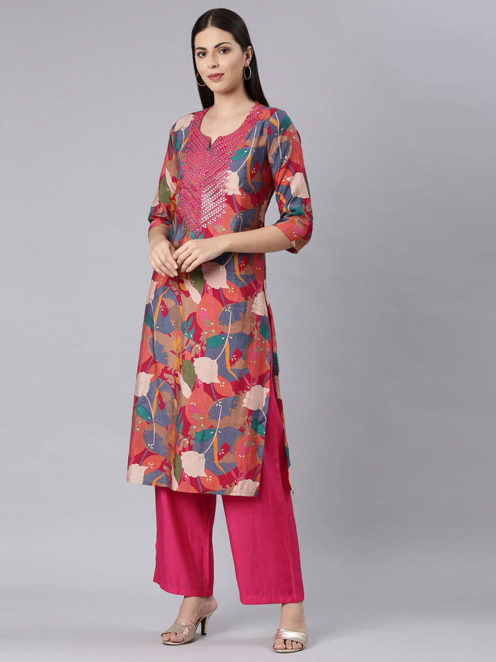 Neerus Red modal printed floral straight kurta - back view
