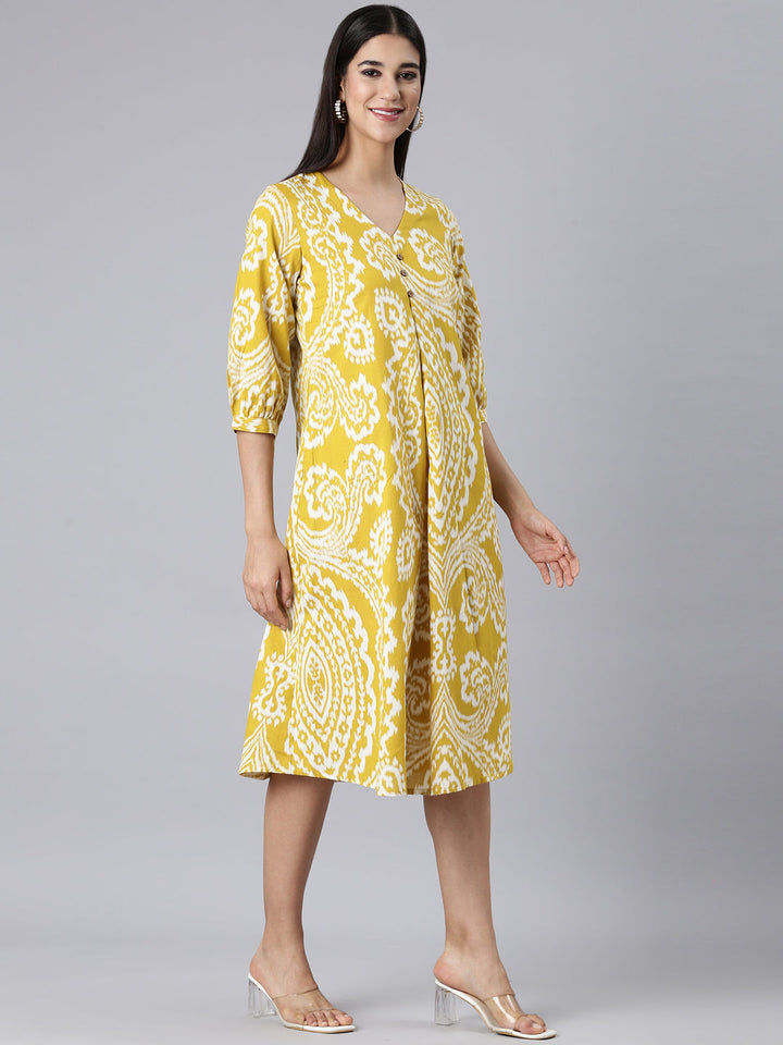 Neerus Mustard Casual Floral A-Line Kurtas