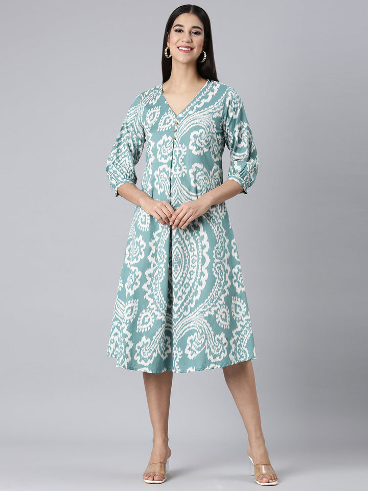 Neerus Sea Green Casual Floral A-Line Kurtas