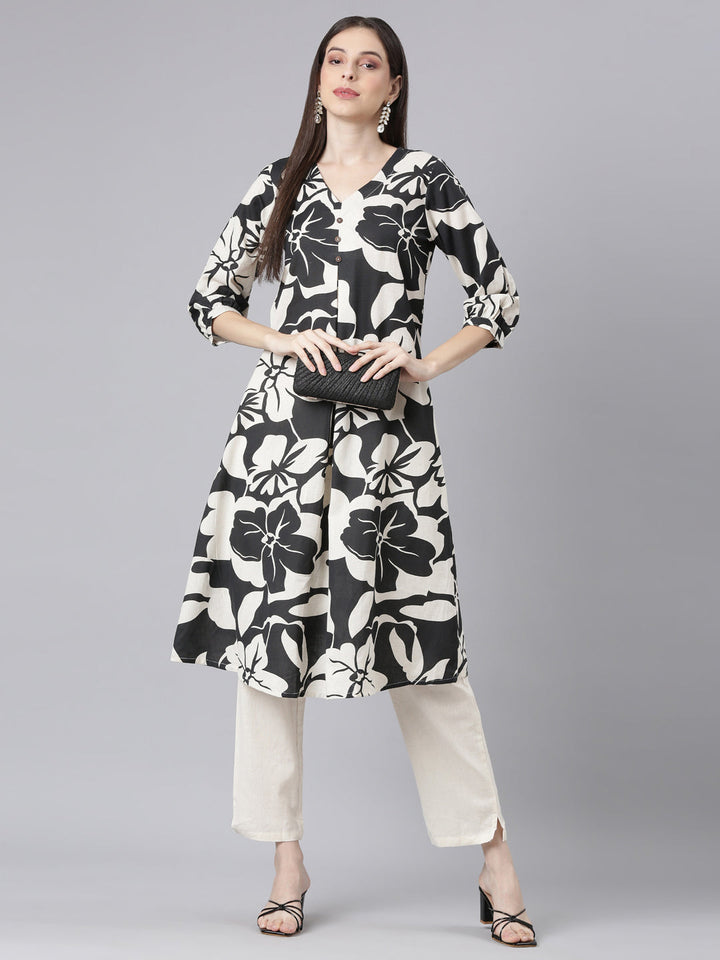 Neerus Black Printed Straight Kurta and Trousers