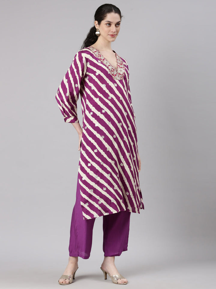 Neerus Purple muslin printed kurta set - side view