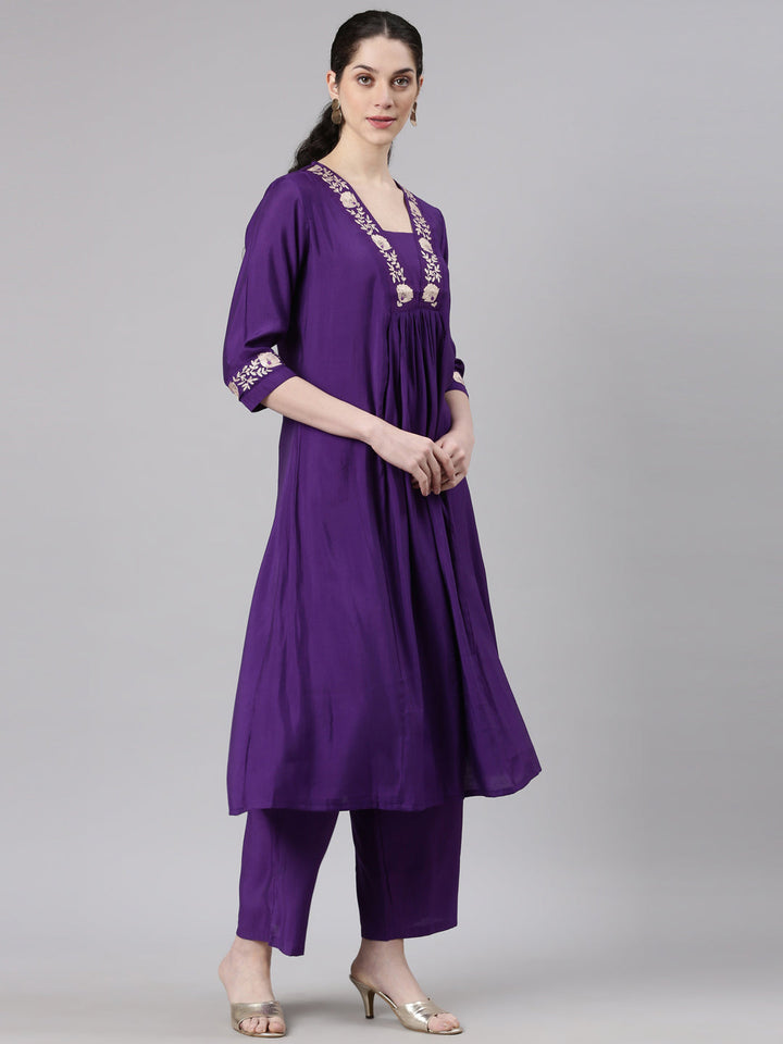 Neerus Purple shantoon printed kurta set with trouser - side view