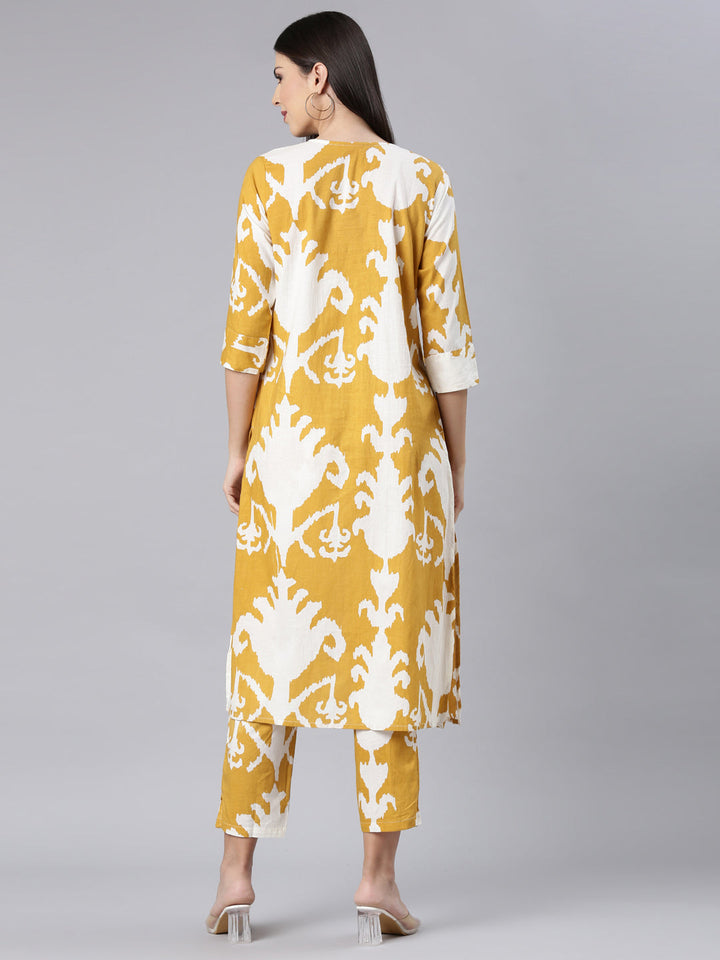 Neerus Yellow cotton printed kurta set - detail view 1