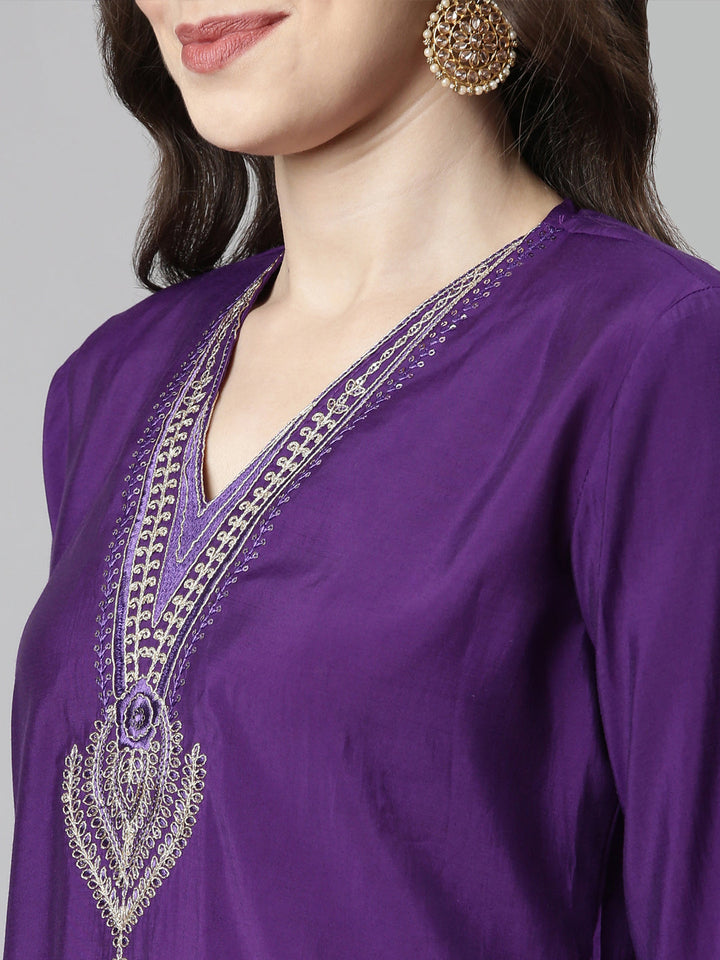 Neerus Purple muslin solid straight suit set - detail view 2