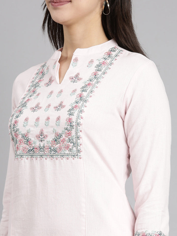 Neerus Pink cotton solid kurta set - detail view 3