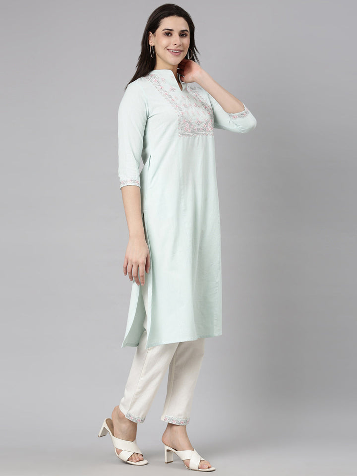 Neerus Green solid straight kurta set with trouser - back view