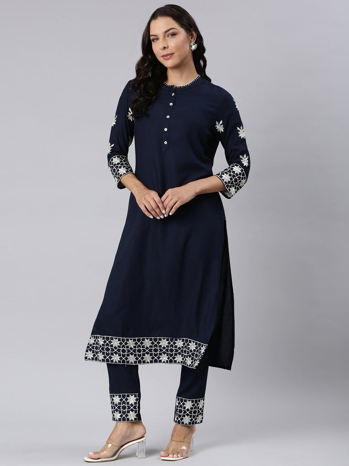 Neerus Blue cotton panelled straight kurta set - detail view 3