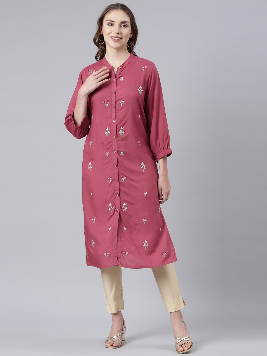 Neerus Pink rayon printed floral straight kurta - front view