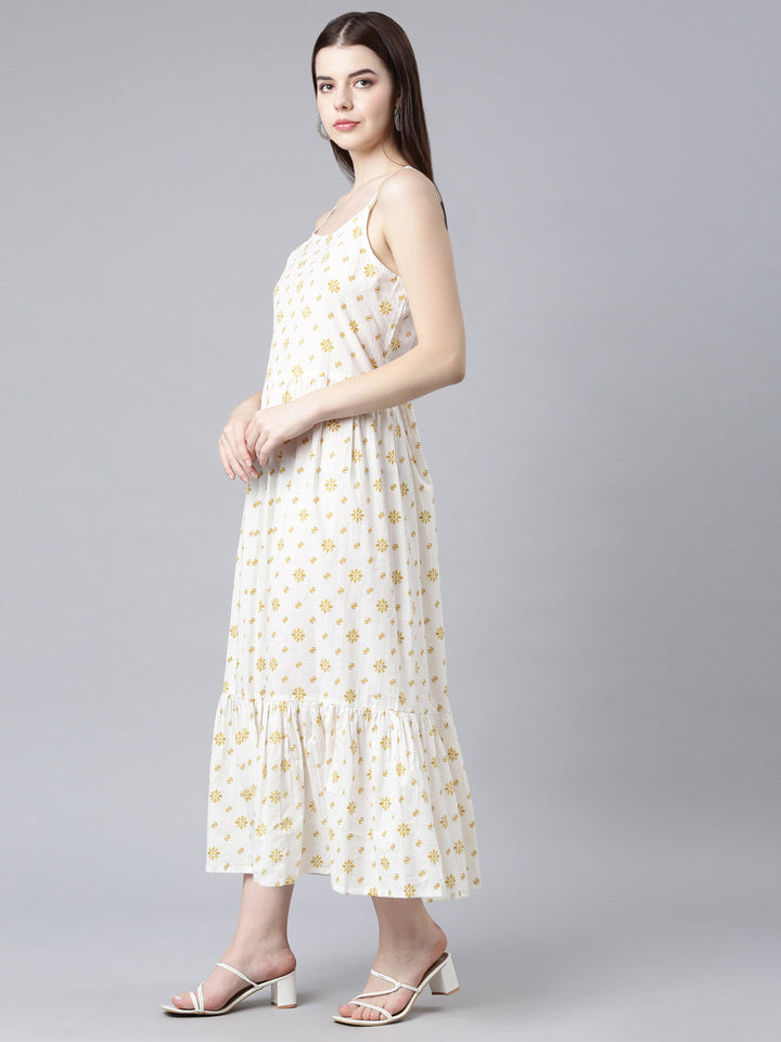 Neerus Yellow cotton printed floral straight kurta - back view