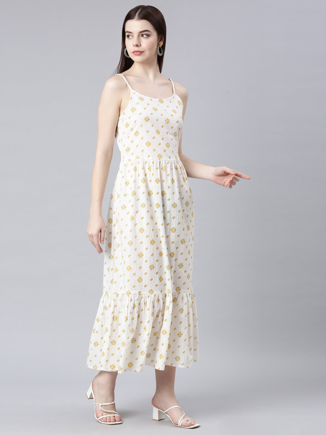 Neerus Yellow cotton printed floral straight kurta - side view