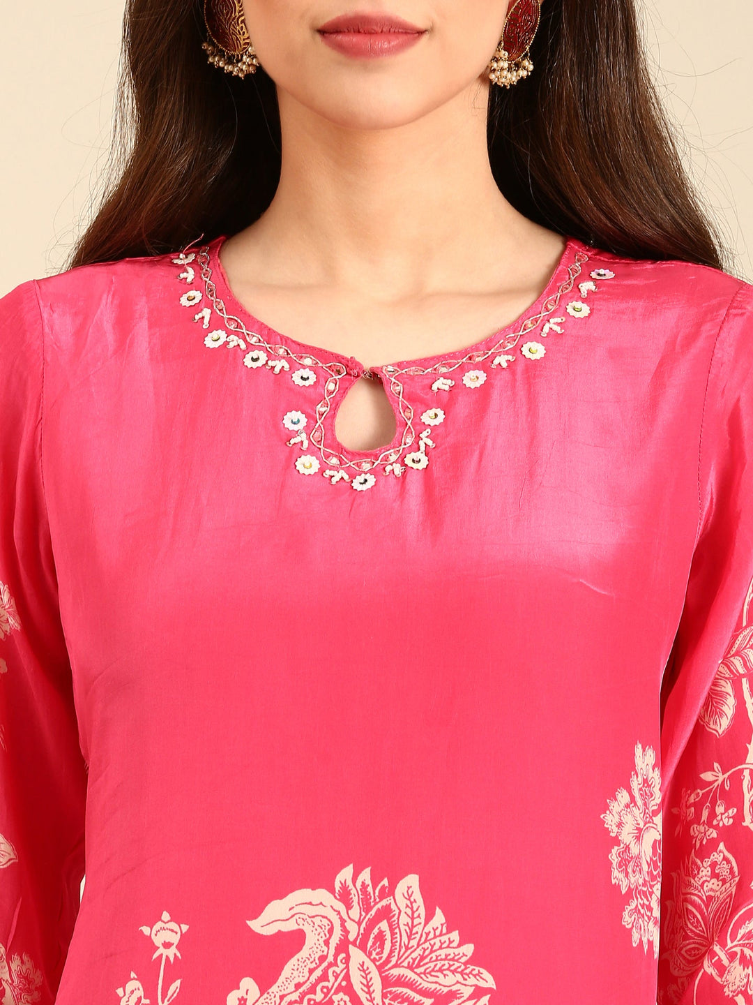 Neerus Pink crepe hand embroidered suit set - detail view 1