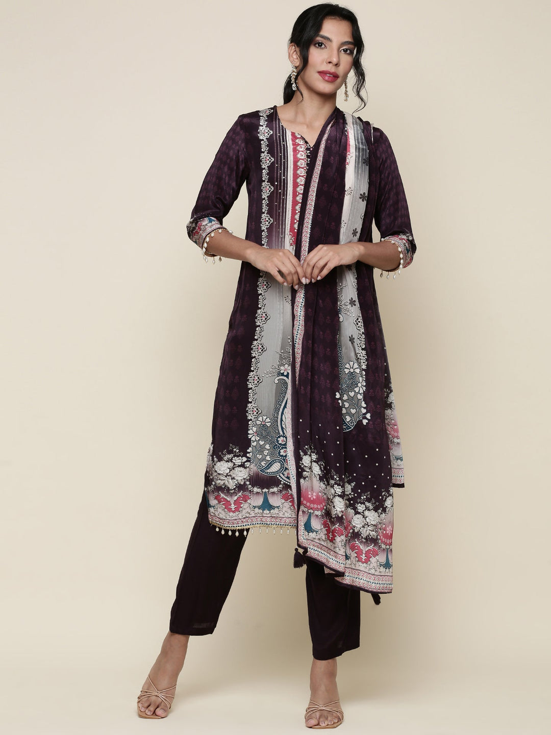 Neerus Maroon crepe digital printed suit set - front view