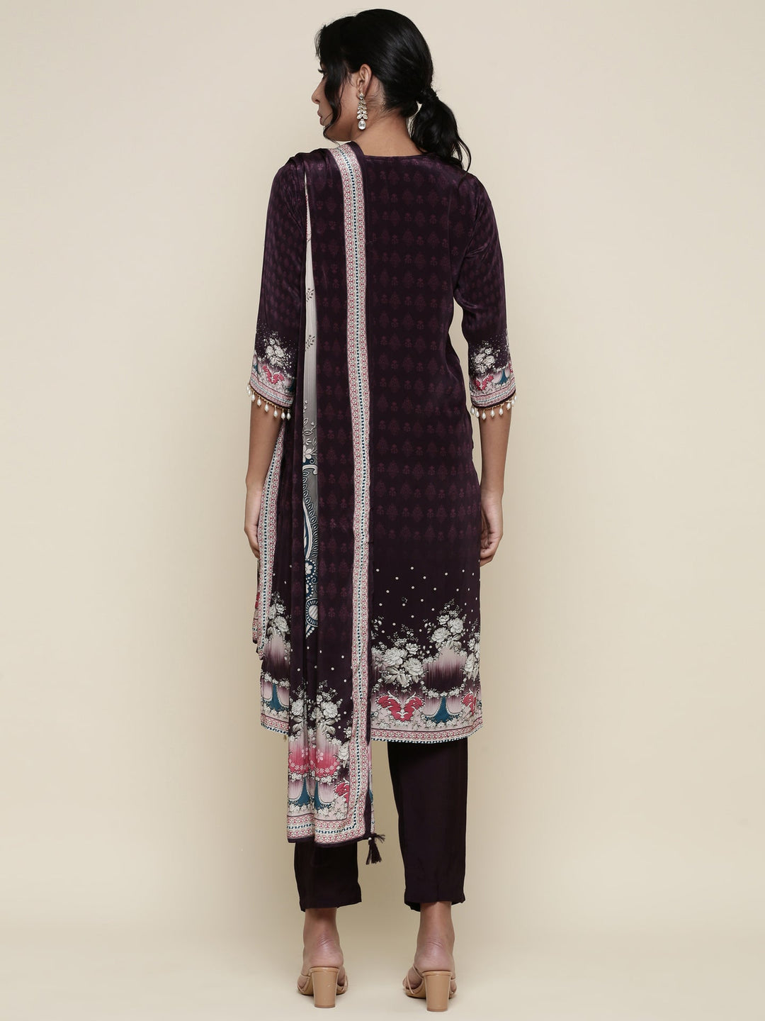 Neerus Maroon crepe digital printed suit set - side view