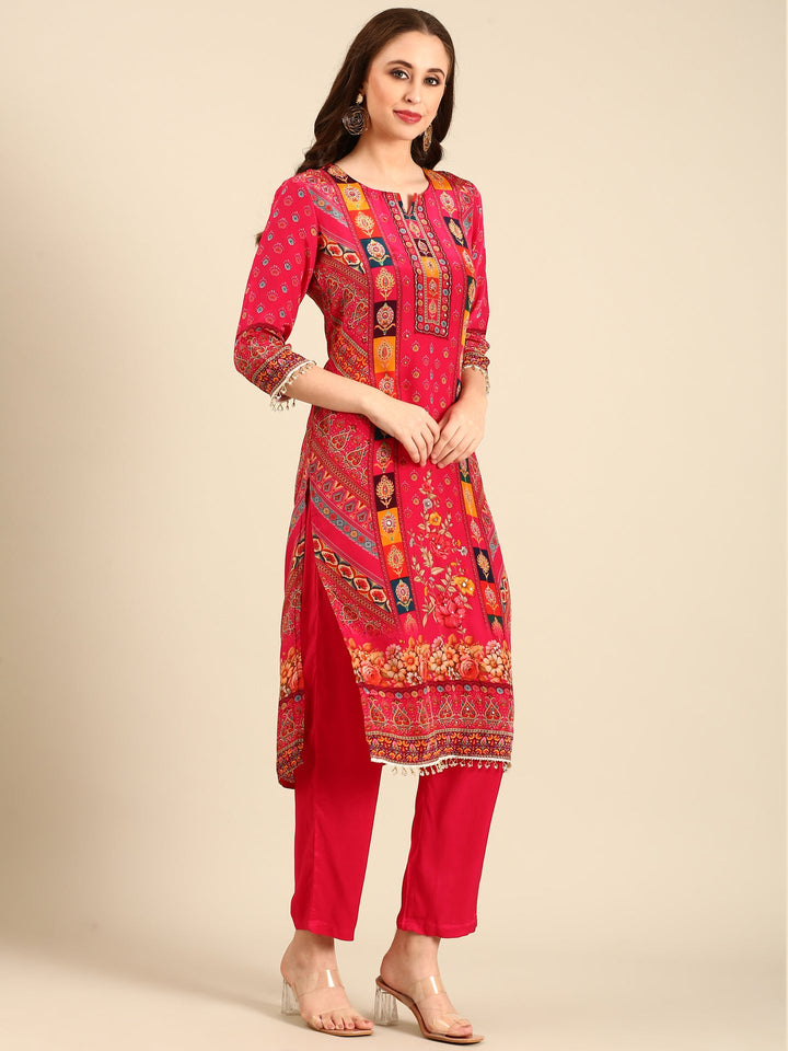 Neerus Pink crepe embellished suit set - back view