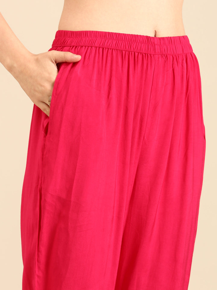 Neerus Red crepe mirror work bandhani suit set - detail view 3