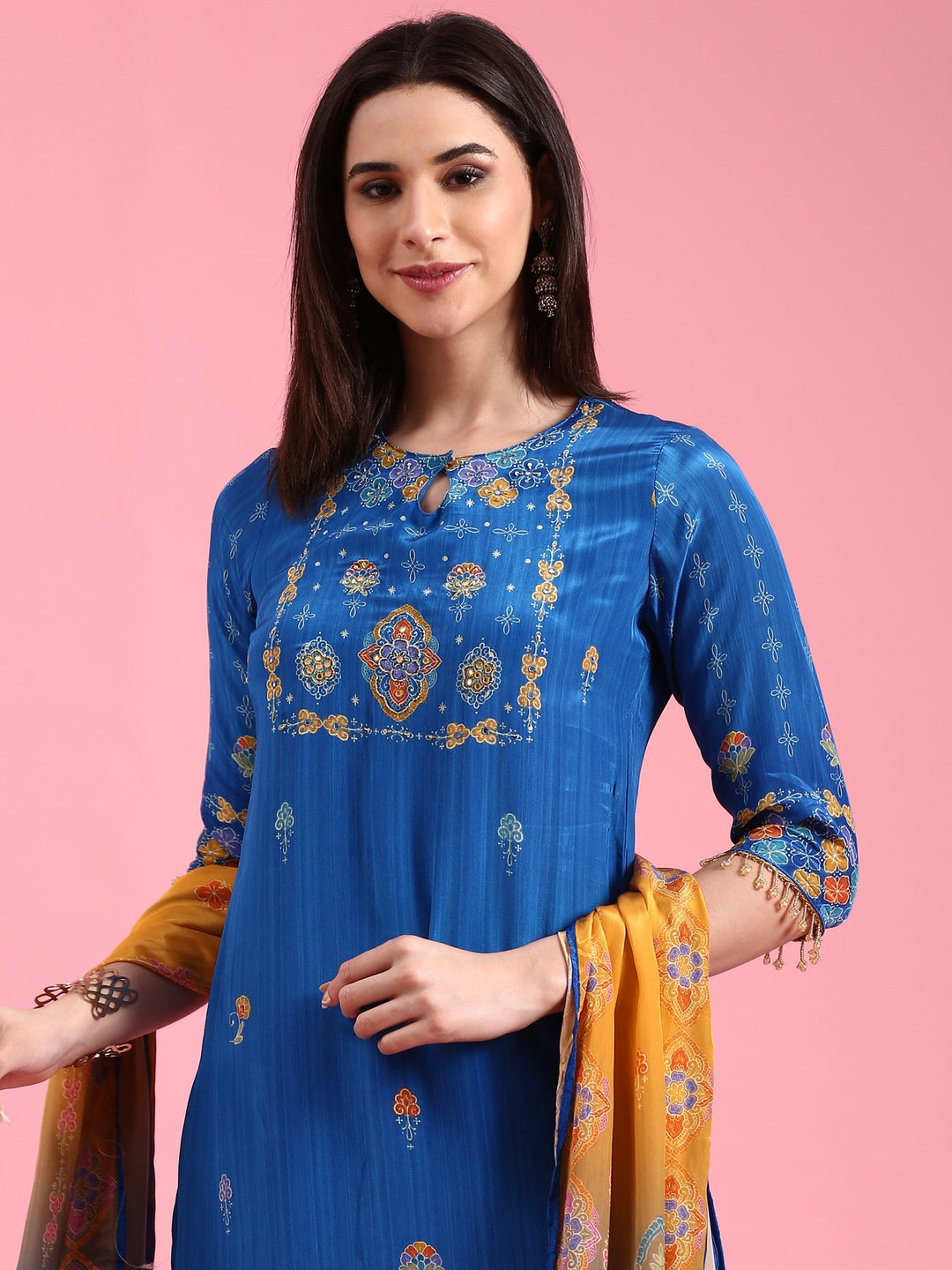 Neerus Blue crepe printed suit set - detail view 3