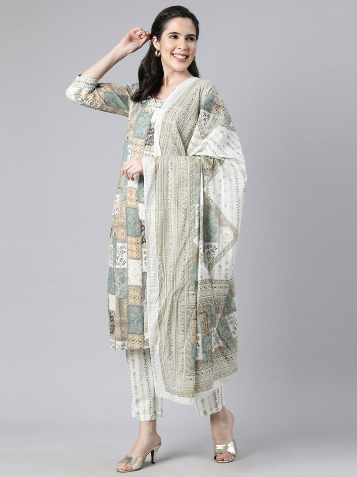 Neerus Beige panelled straight suit set colourblocked - detail view 2