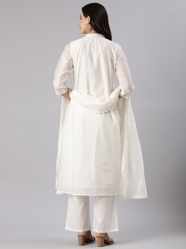 Cream Chanderi Embroidery Three Piece Set