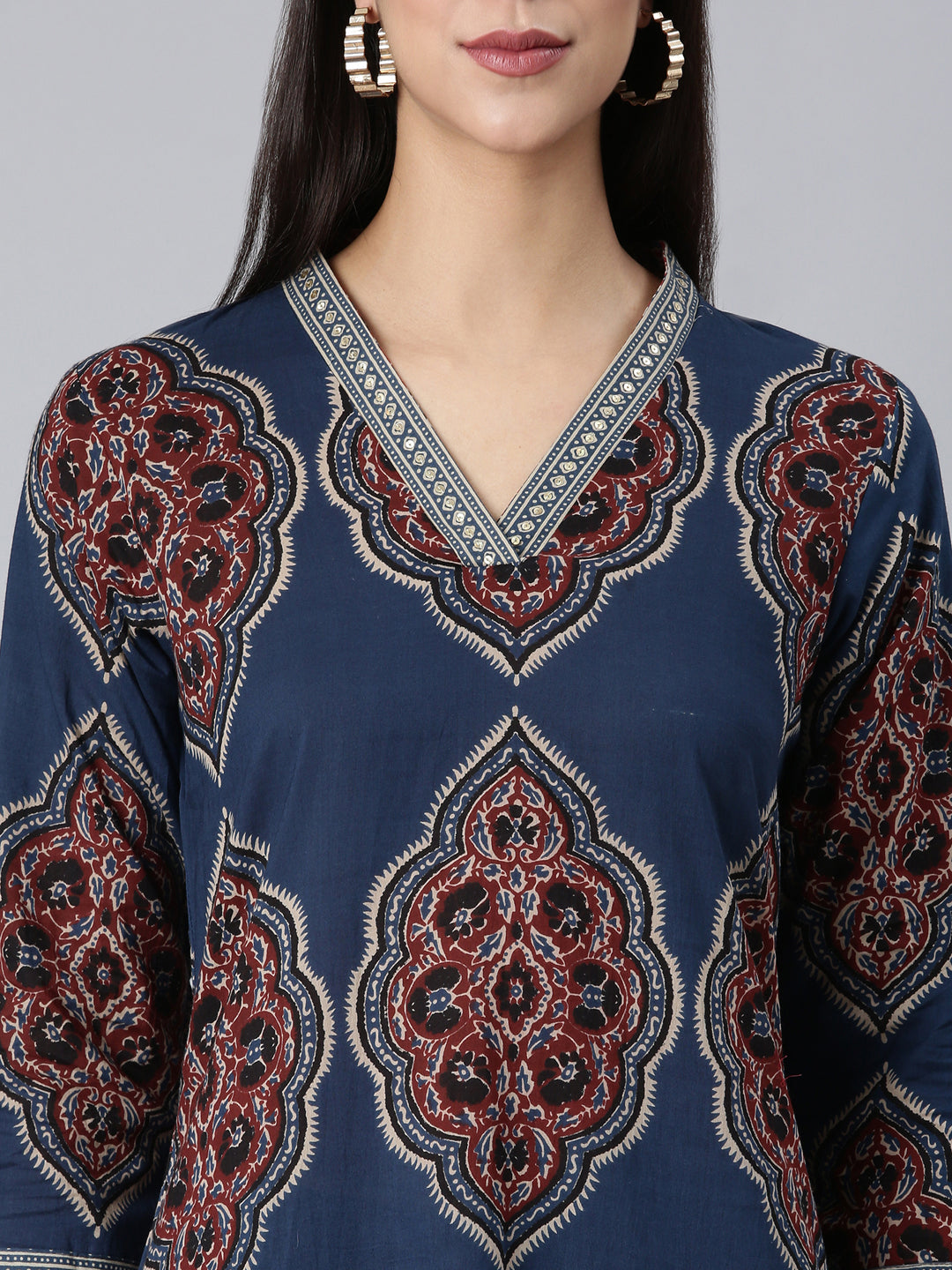 Neerus Blue cotton printed straight suit set - detail view 1
