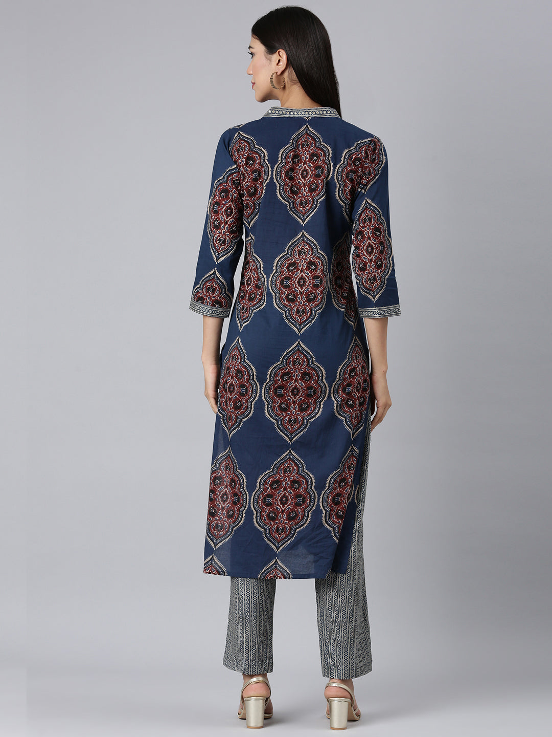 Neerus Blue cotton printed straight suit set - side view