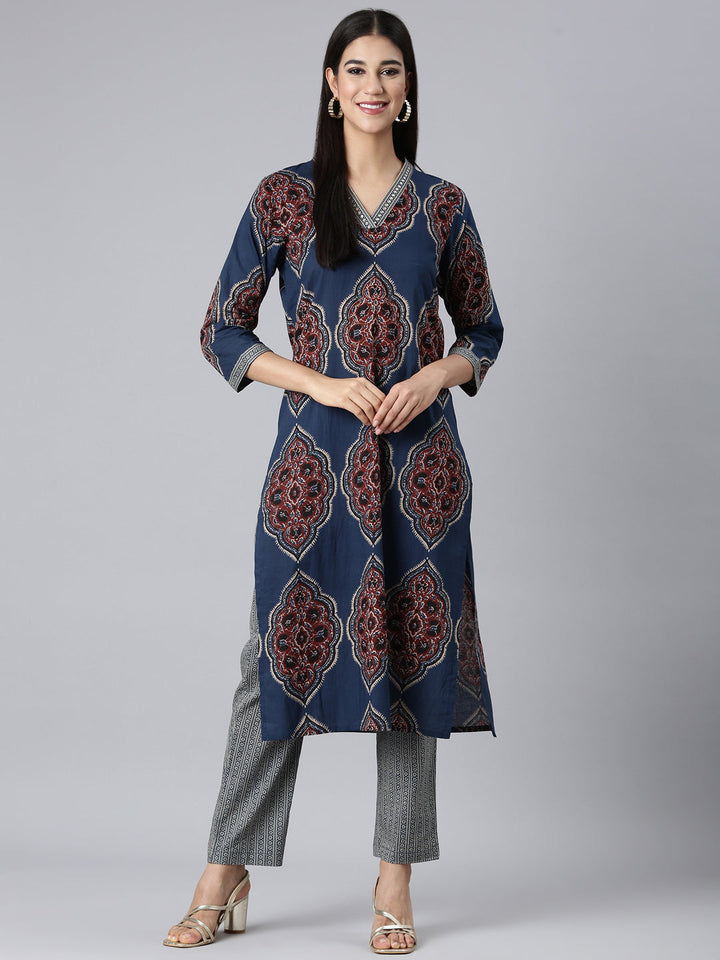 Neerus Blue cotton printed straight suit set - detail view 2
