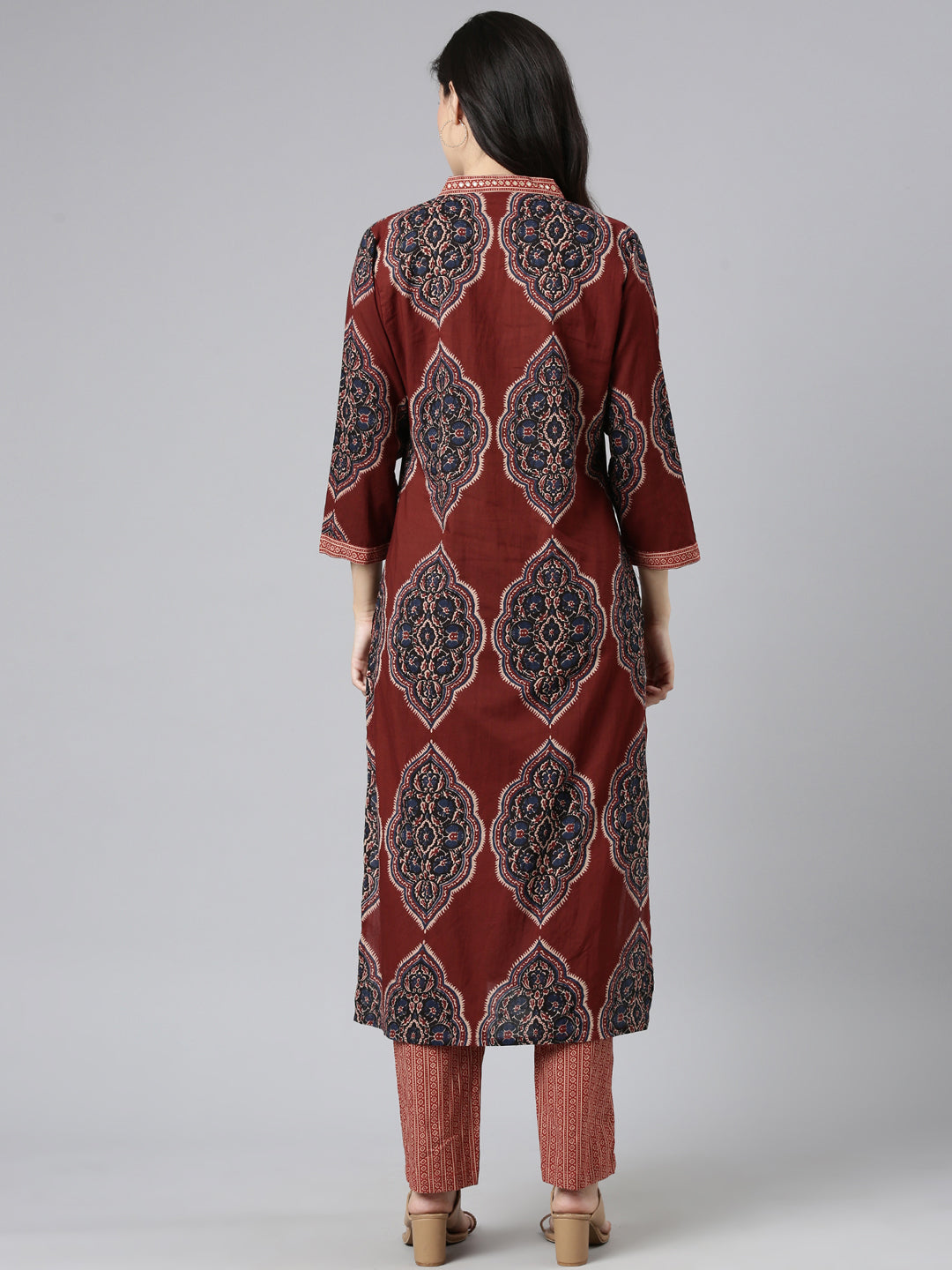 Neerus Maroon cotton printed straight suit set - side view