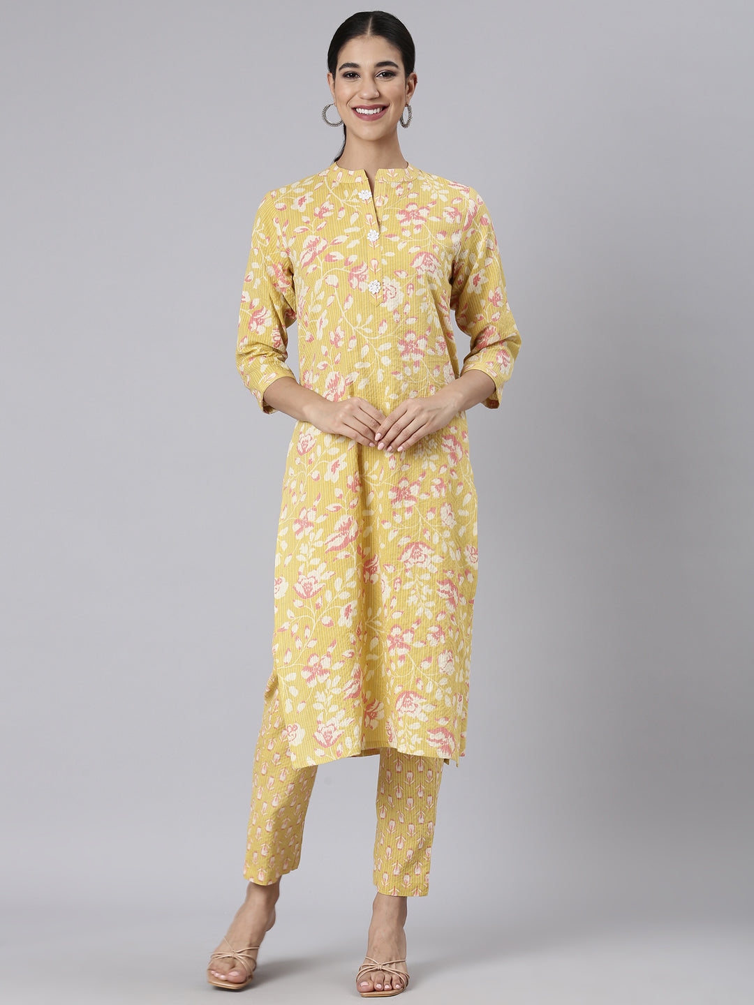 Neerus Green cotton printed kurta set - front view