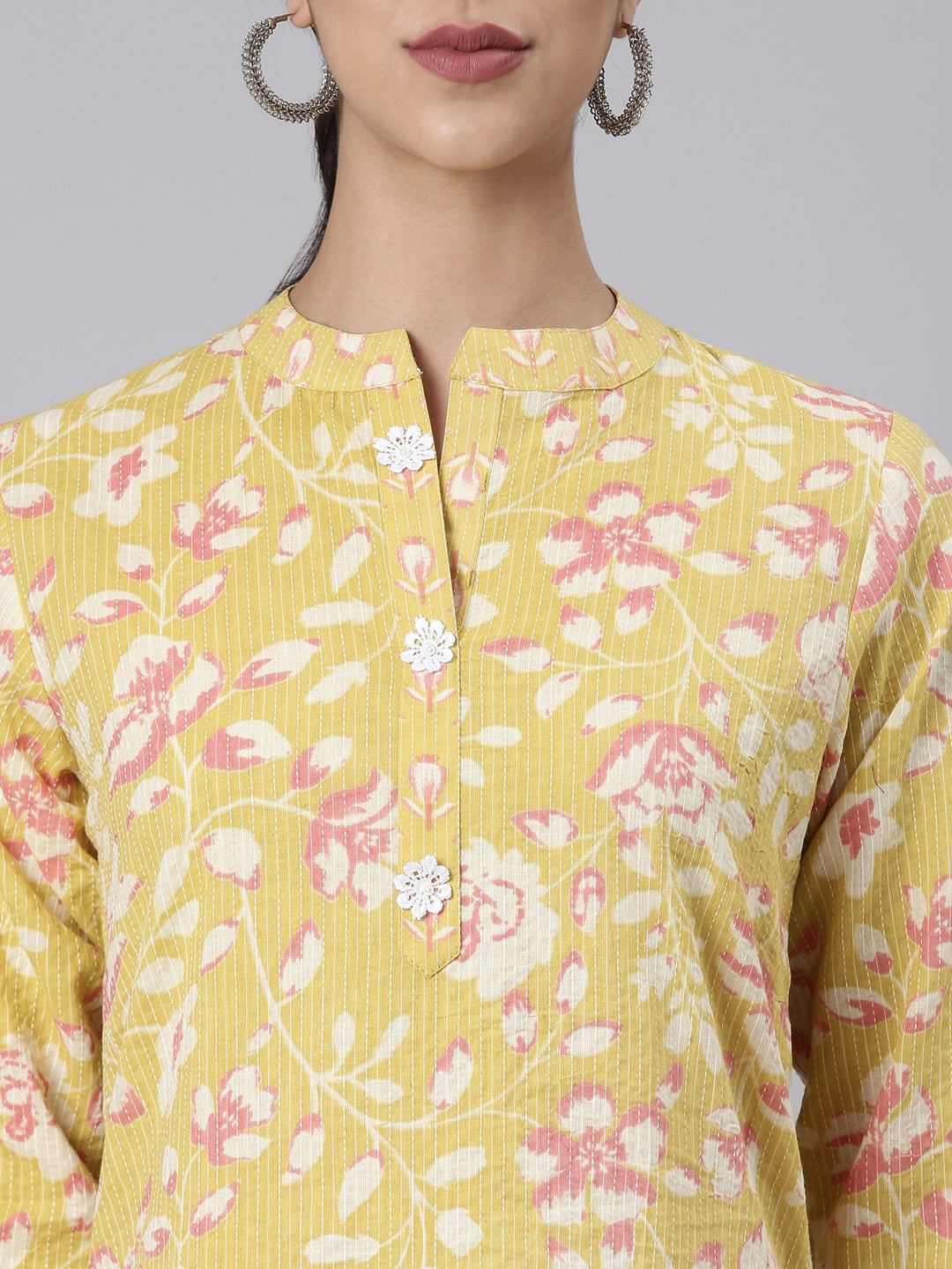 Neerus Green cotton printed kurta set - detail view 1