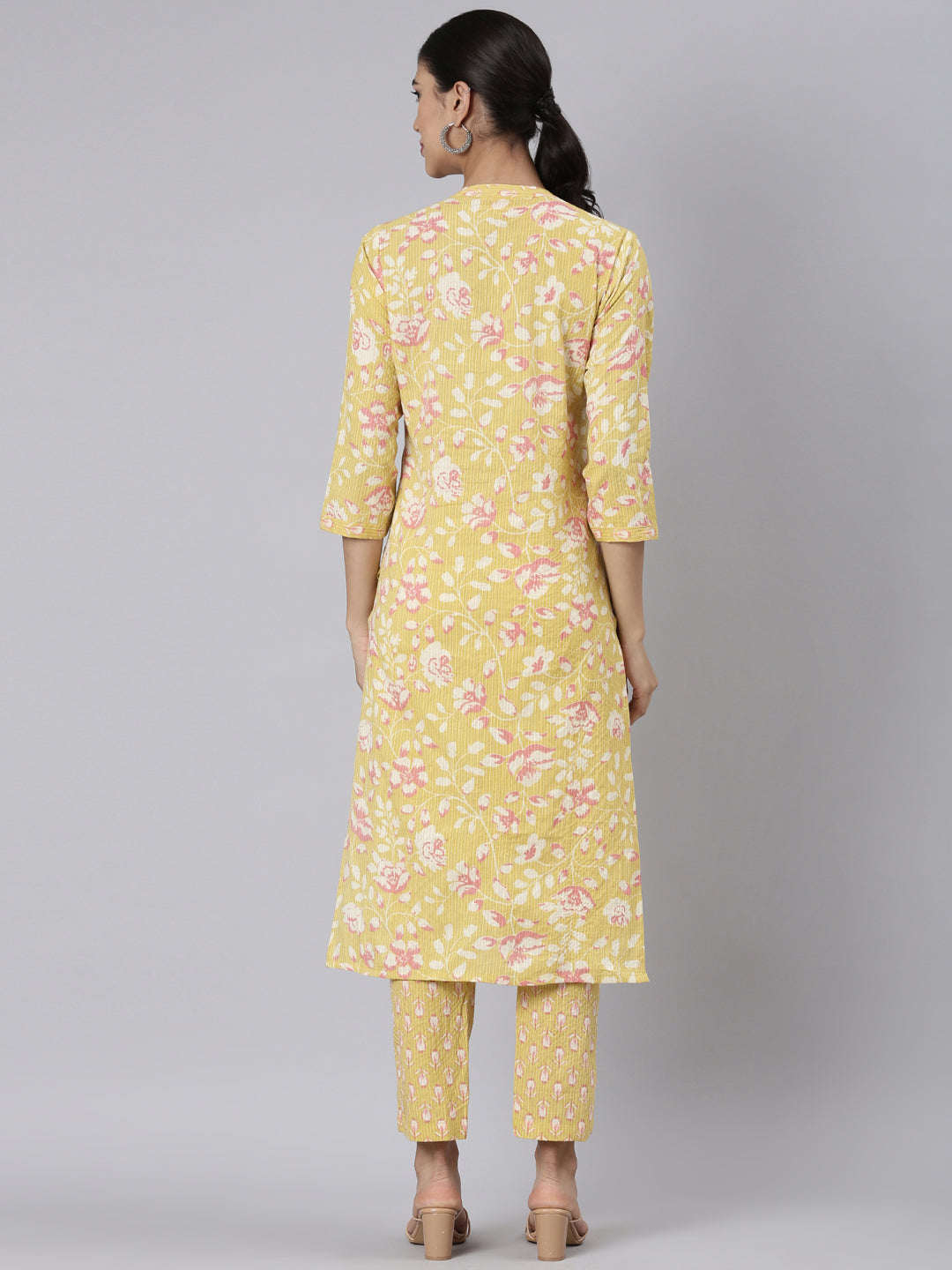Neerus Green cotton printed kurta set - side view