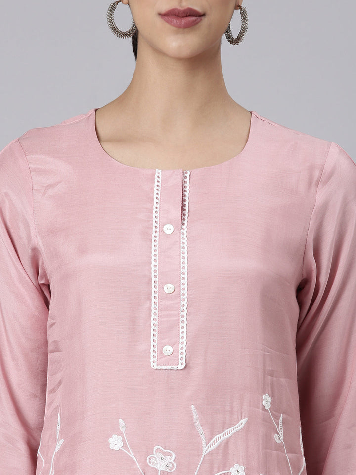 Neerus Pink Casual Solid Straight Kurta and Trousers