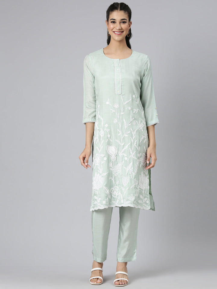 Neerus Green Casual Solid Straight Kurta and Trousers