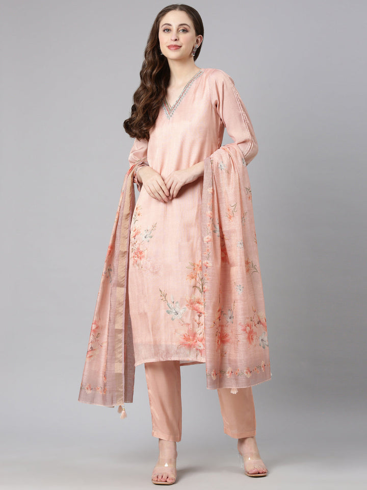Neerus Peach Printed Straight Kurta and Trousers With Dupatta